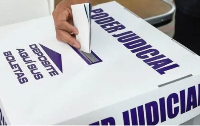 Urna votación México